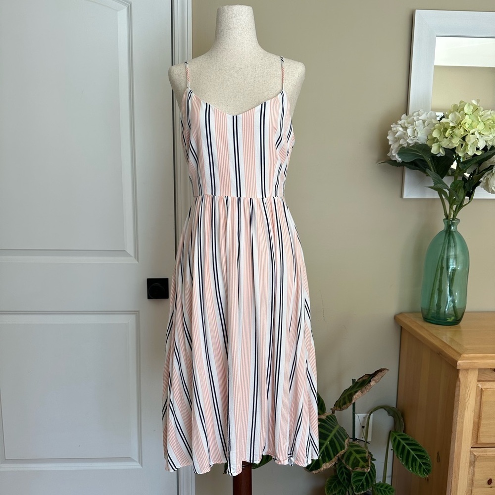 BB Dakota Salmon Navy & White Striped Sundress size Small